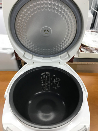 TOSHIBA 東芝 RC-10HK 2019年製 5.5合 炊飯器