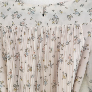 春物　花柄ワンピース　リボン　スカート　フリーサイズ　Fの画像