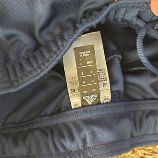 アディダスジャージの画像