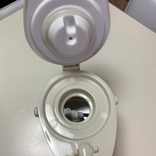 ポット（電気、電池不要）の画像