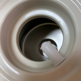 ポット（電気、電池不要）の画像