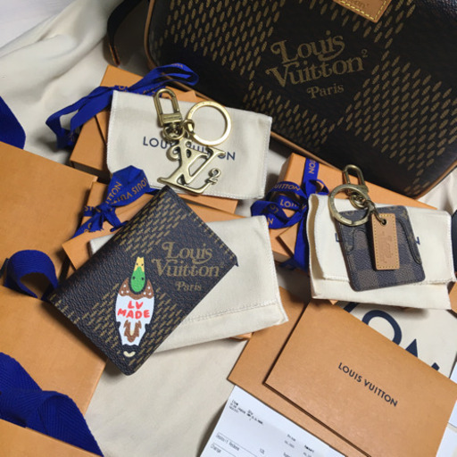 ルイヴィトン VUITTON ビトン 財布 カードケース キーホルダー