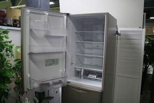 R2501) HITACHI 中古 日立 R-S3200HVL XN 315L 3ドア クリスタルシャンパン 2017年製! 冷蔵庫 店頭取引大歓迎♪
