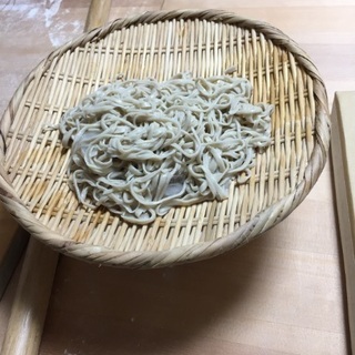 ランチに〜田舎でそば打ち体験！静かに楽しく。