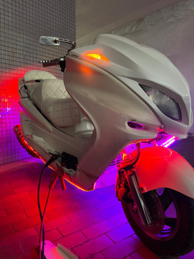 【YAMAHA マジェスティー】SG03J フルホワイトカスタム　LED付き　スピーカー2発