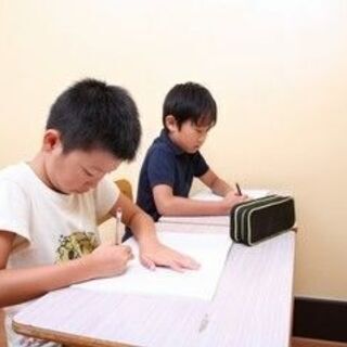 中学英語・英検対策コースの体験レッスン募集中!!