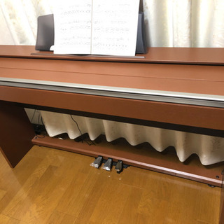 CASIO  電子ピアノ