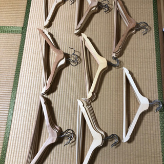 KEA(イケア)  木製ハンガー　BUMERANG ナチュラル ...
