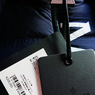 新品！モンクレール MAURES【2】完売品 入手困難 MONCLER ビッグロゴ フード付 ダウンジャケット メンズ マウレス d払い クレカ払いの画像