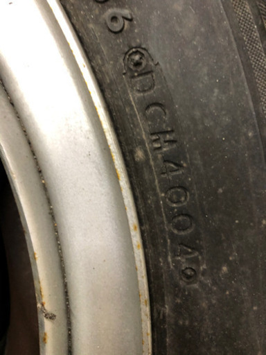 185/70R14スタッドレス１月末まで