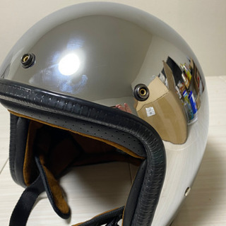 【値下げしました】ユニセックスヴィンテージヘルメットの画像