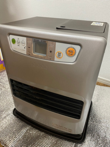 【値下げしました】まだまだ寒いこの季節に！灯油ヒーター　TOYOTOMI LC-32D