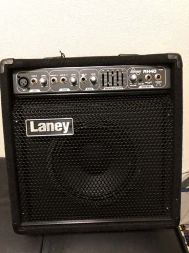 キーボードアンプ