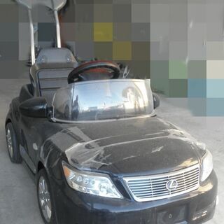 押手付きペダルカーの画像