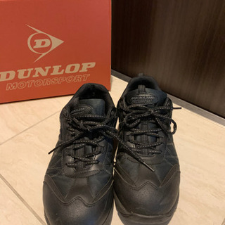 【終了】DUNLOPのシューズ　26.5cm 