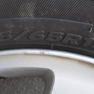 軽自動車用スタットレスタイヤです。スズキの純正ホイール付き‼️