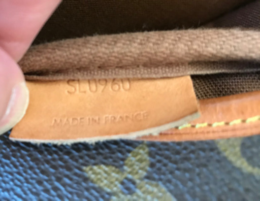 【美品】ルイ・ヴィトン　ソミュール43　M42252　ショルダーバッグ