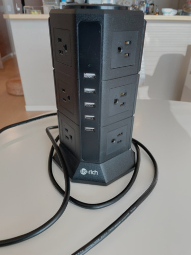 取引先決まりました！【タワー式電源タップ】