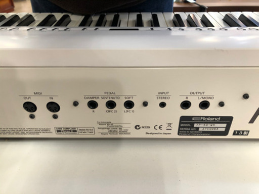 ＊【6ヶ月安心保証付】ROLAND キーボード　★