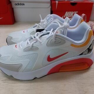 追入荷　NIKE　エアマックス200 取り扱いsize増えました