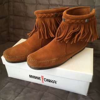 24.0〜24.5モカシンブーツ茶ミネトンカ靴B.C STOCK
