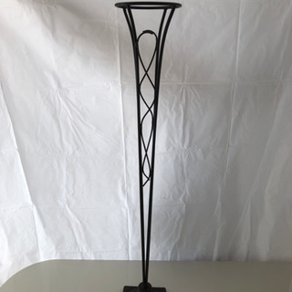 【再値下げ】アイアン　フラワースタンドの画像