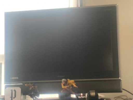 32型液晶テレビ