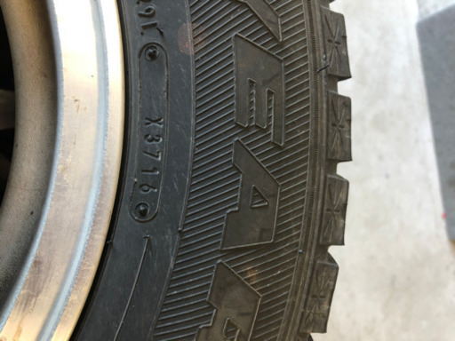 スタッドレスタイヤ、ホイール205/65R15 モデューロホイール