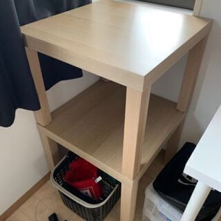 イケア　テーブルの画像