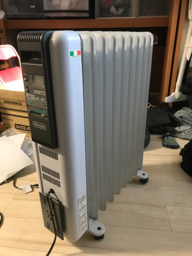 デロンギ　オイルヒーター