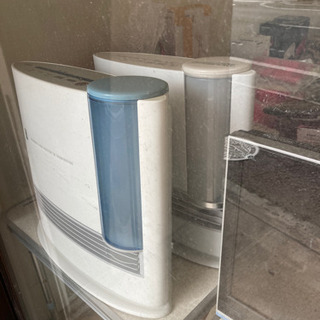 SHARPプラズマイースター加湿器着きセラミックファンヒーターの画像