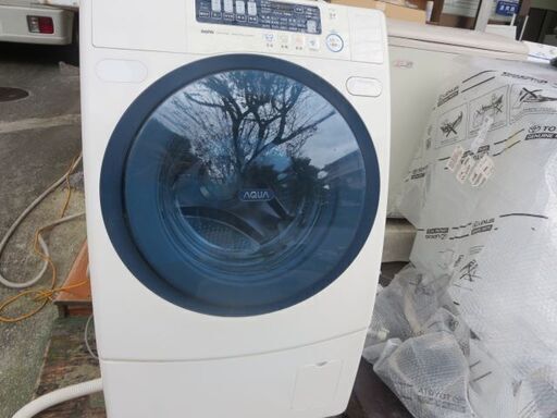持ち帰り特価！SANYOドラム式洗濯機9キロ乾燥機能付き　年式不明