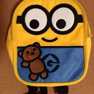 ミニオンズ　黄色　リュック　新品