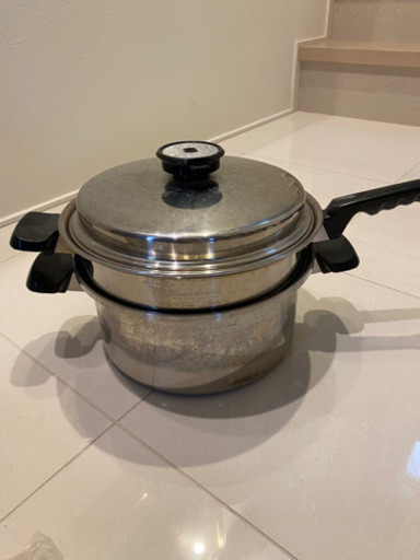 7層構造ステンレス無水鍋　リーガル社　クィーンズコレクション