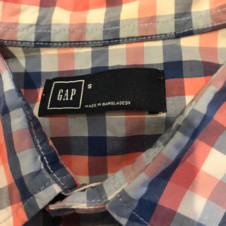 GAP メンズシャツ　Sの画像