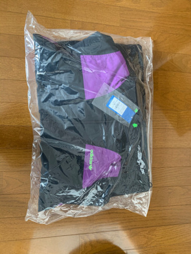 アディダスオリジナルス　ダウン