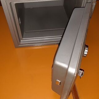 金庫、無料でお譲りします。の画像