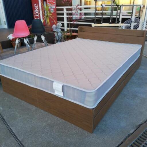 ほぼ未使用品！引き出し付きダブルベッドセット、お売りします。