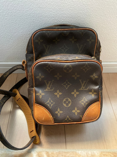 ルイヴィトンショルダーバック（中古）