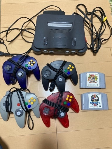 ニンテンドー64本体 コントローラ4つ ソフト2つセット