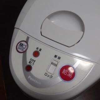 (新古品)電動給湯ポット2011年製、ピーコックの画像