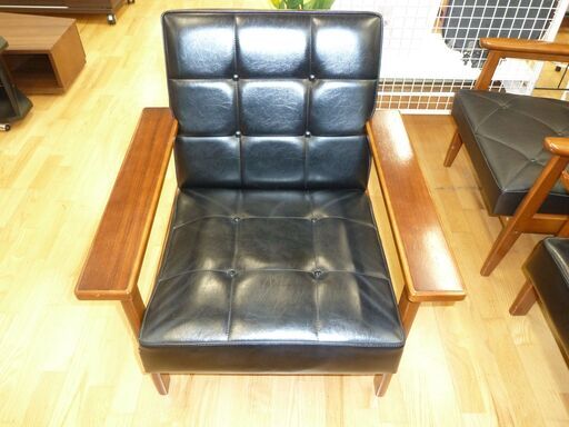 値下げしました☆k121☆カリモク☆karimoku☆1Pソファ☆幅675㎜☆近隣配達、設置可能