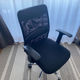 【ニトリ】ワークチェア　(クッション付き)の画像