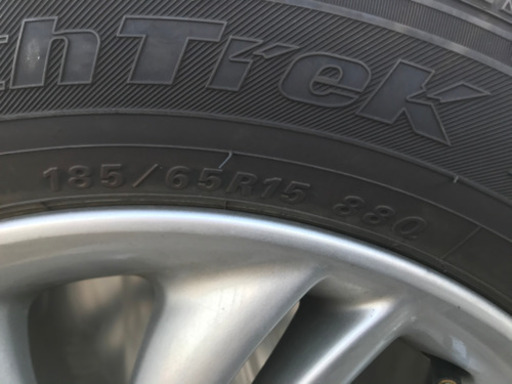 スタッドレスタイヤ　185/65/R15  ホイールセット