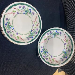 店頭販売済　⭐NARUMI　お皿セット⭐ の画像