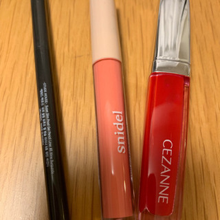 snidel、セザンヌ、エチュードハウスとフェイスマスクの画像