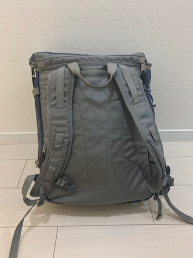 THE NORTH FACE