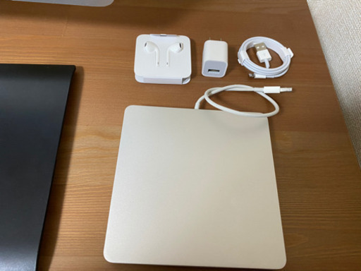 iMac 21.5-inch Late 2013 Wacomペンタブセット