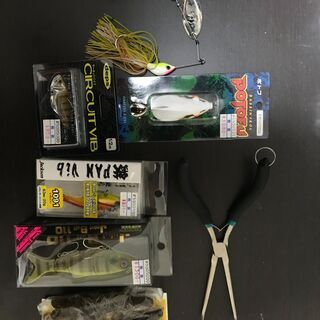 釣り具 (ベイトタックル) ロッド・リール・ルアーセットの画像