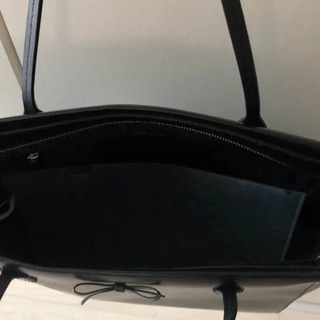 トートバッグ ケイトスペードの画像